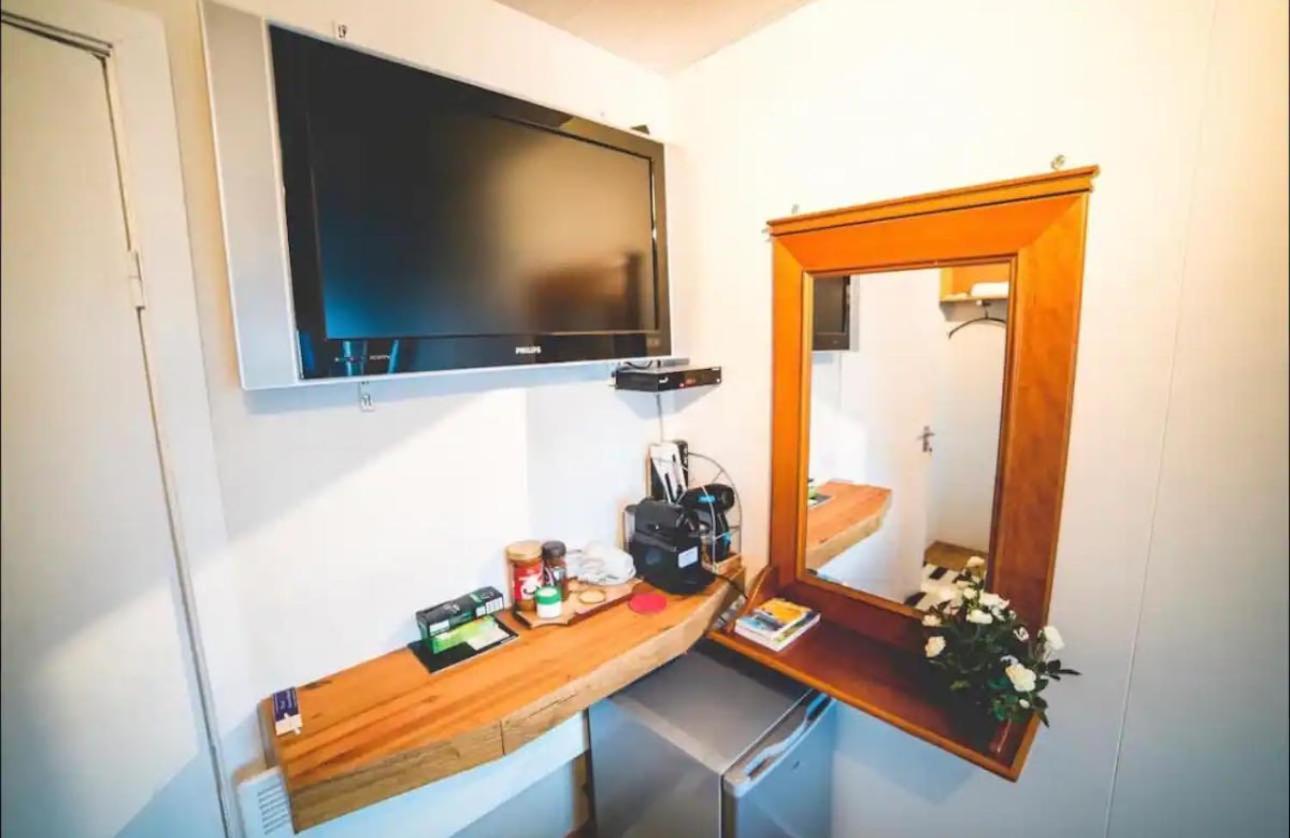 Dream Guesthouse Vik i Myrdal Bagian luar foto