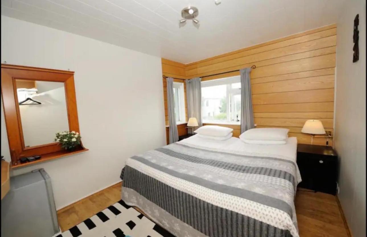 Dream Guesthouse Vik i Myrdal Bagian luar foto